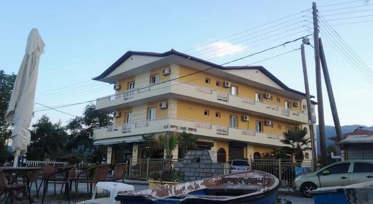 Akrothalassia Hotel