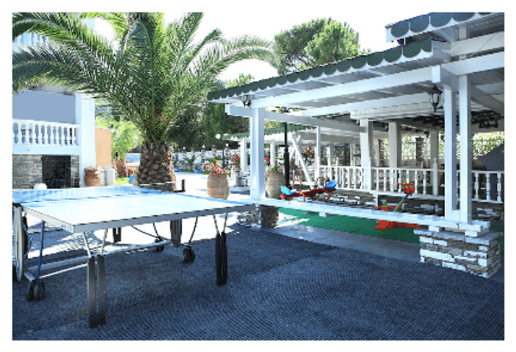 Diaporos Hotel