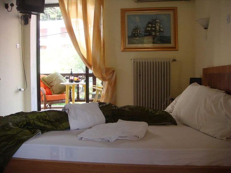 Petunia Hotel