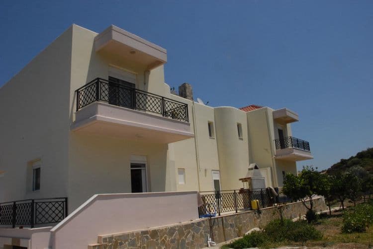 Paleos Hotel Apartments
