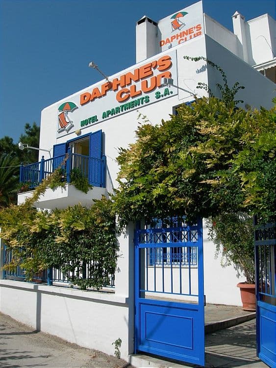 Daphnes Club Hotel Apartments