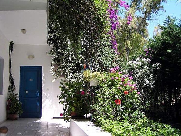 Daphnes Club Hotel Apartments