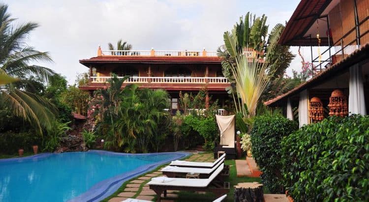 Papa Jolly's Boutique Hotel