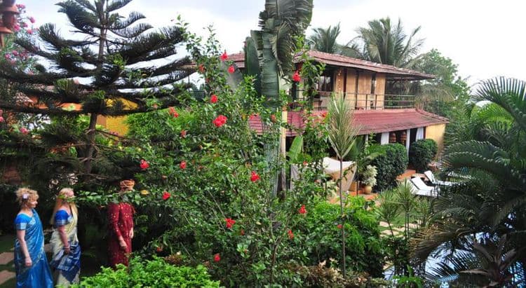 Papa Jolly's Boutique Hotel