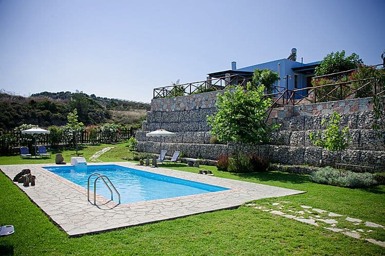 Petroto Villas