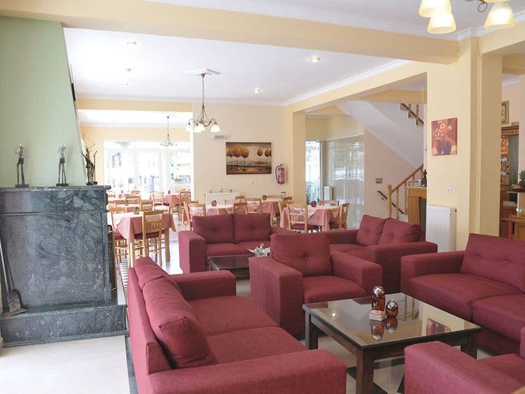 Brati II Beach Hotel