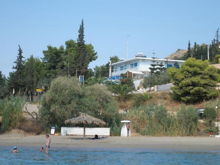 Barbouna Hotel