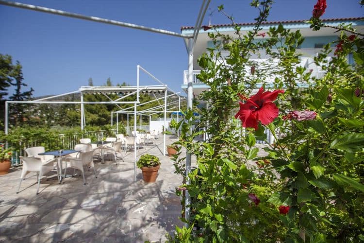 Barbouna Hotel