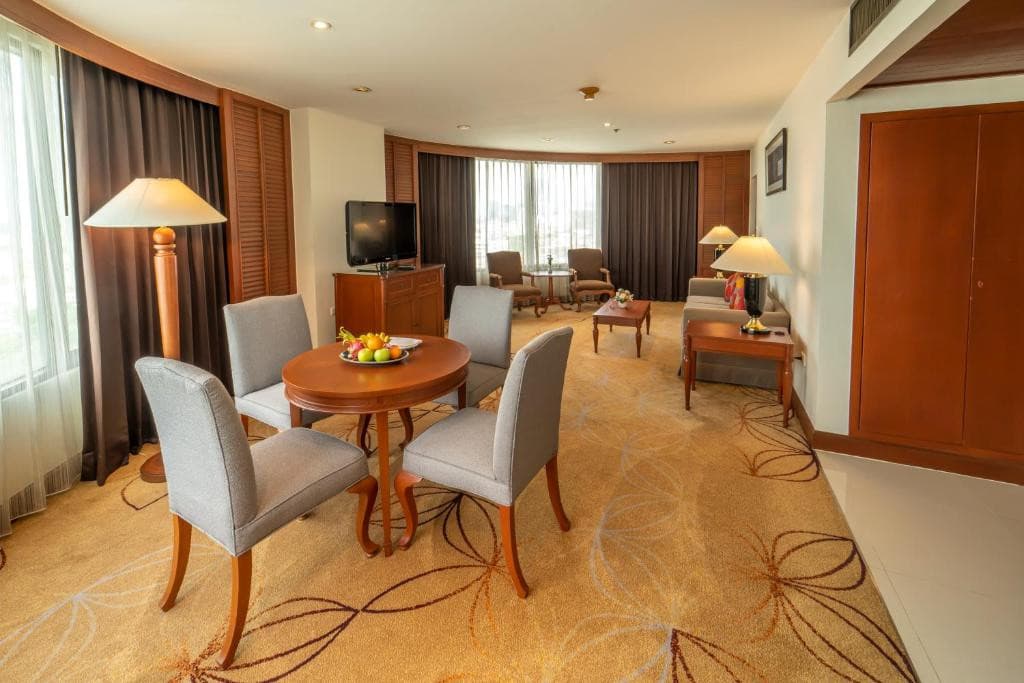 Century Park Hotel Bangkok