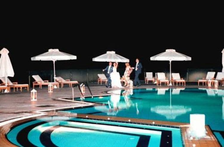 Orizontes Hotel & Villas