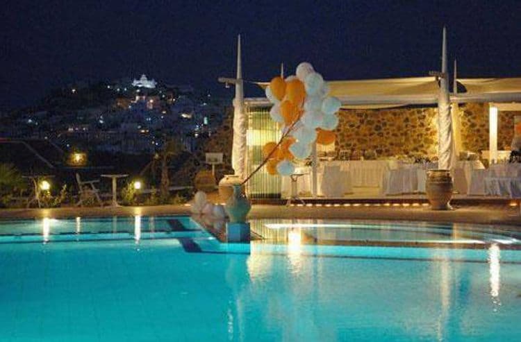 Orizontes Hotel & Villas