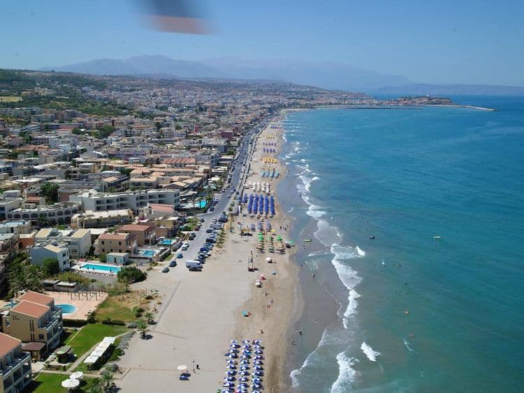 Esperia Beach Apartments & Suites