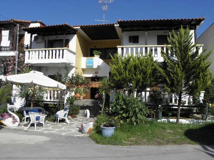 Thalassa Hotel