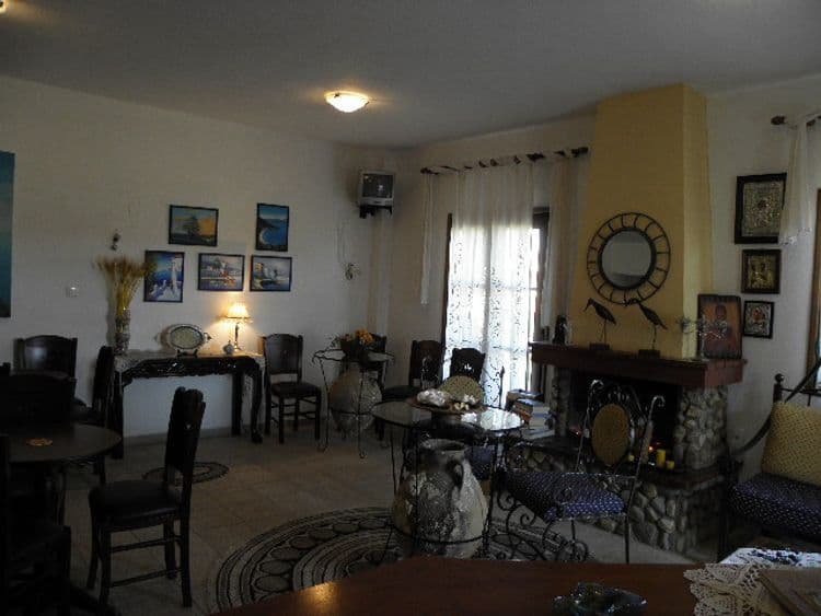 Thalassa Hotel