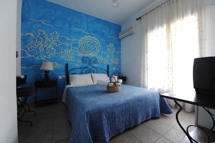 Thalassa Hotel