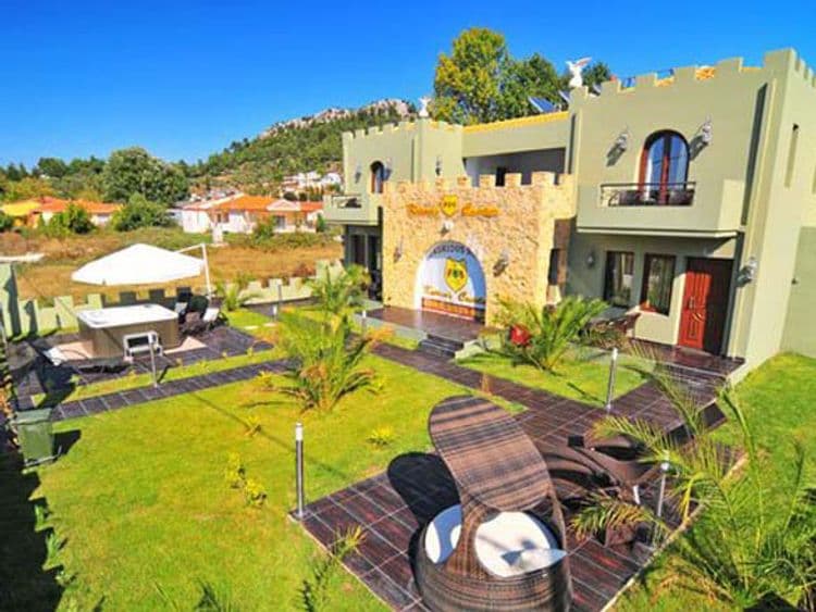 Abbacy Katiana's Castelletti Luxury Suites