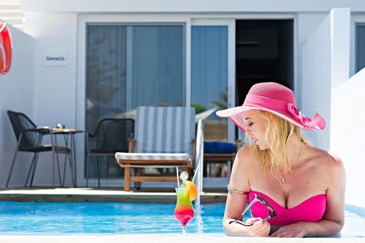 Lavris Hotel Bungalows