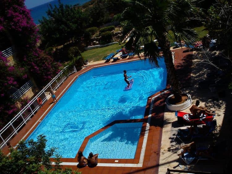 Iliostasi Beach Apartments