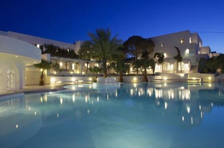 Thalassa Sea Side Resort & Suites