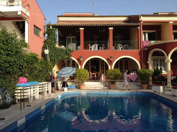 Omiros Hotel