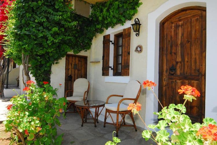 Malia Studios Apartments