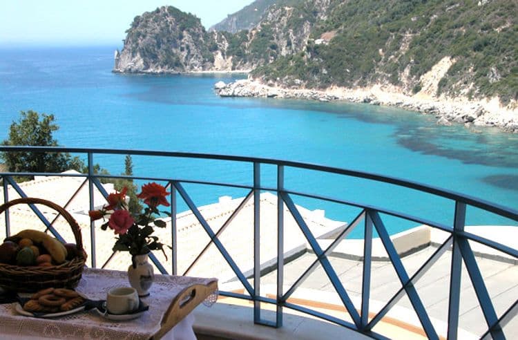 Ithea Suites Hotel