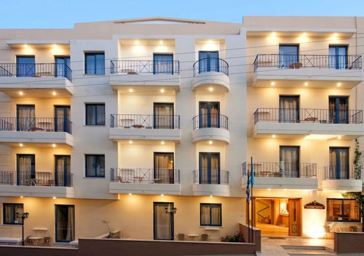 Manos Maria Hotel & Apartments