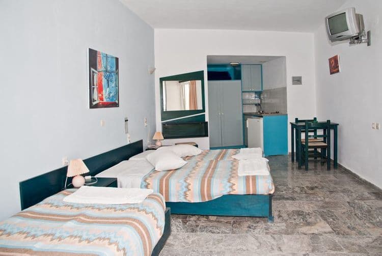 Ekavi Hotel
