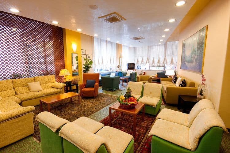 Jet Hotel