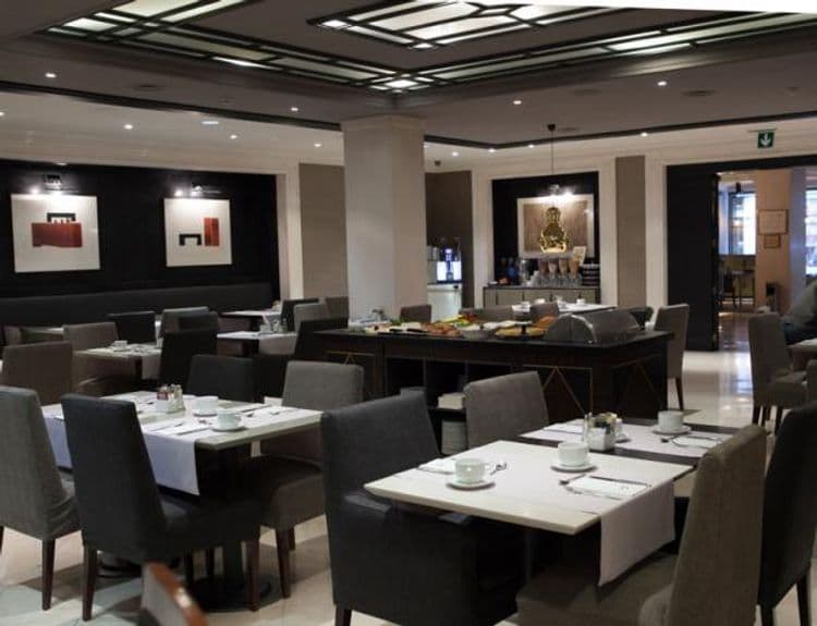 Abba Balmoral Hotel