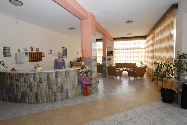 Meni Studios