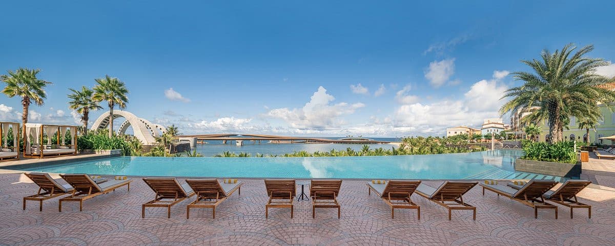 LA FESTA RESORT