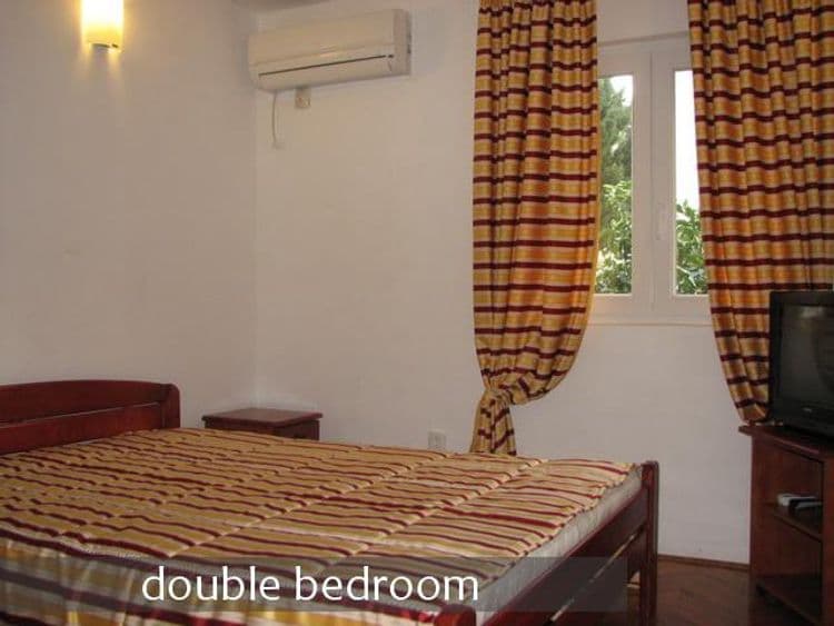 Apartments Vuk