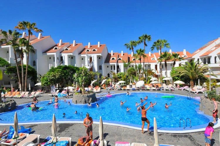 Paradise Park Fun Lifestyle Hotel