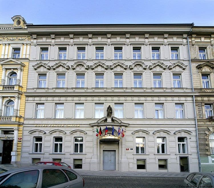 Klarov