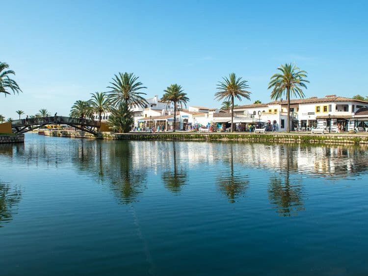 Bellevue Club Hotel