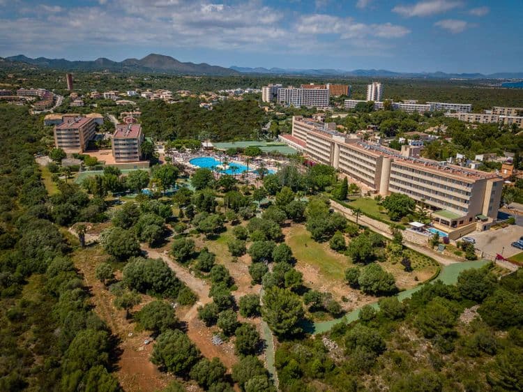 Club Cala Romani Hotel
