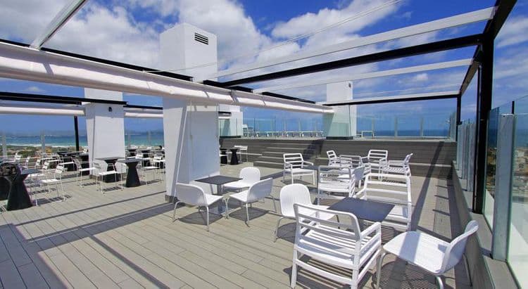 Tonga Tower Design Hotel & Suites