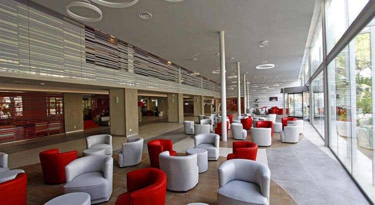 Tonga Tower Design Hotel & Suites