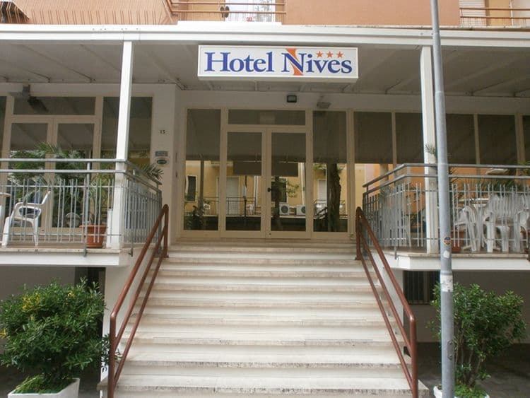 Nives