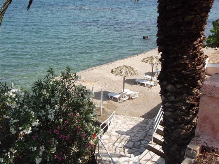 Aegli Hotel