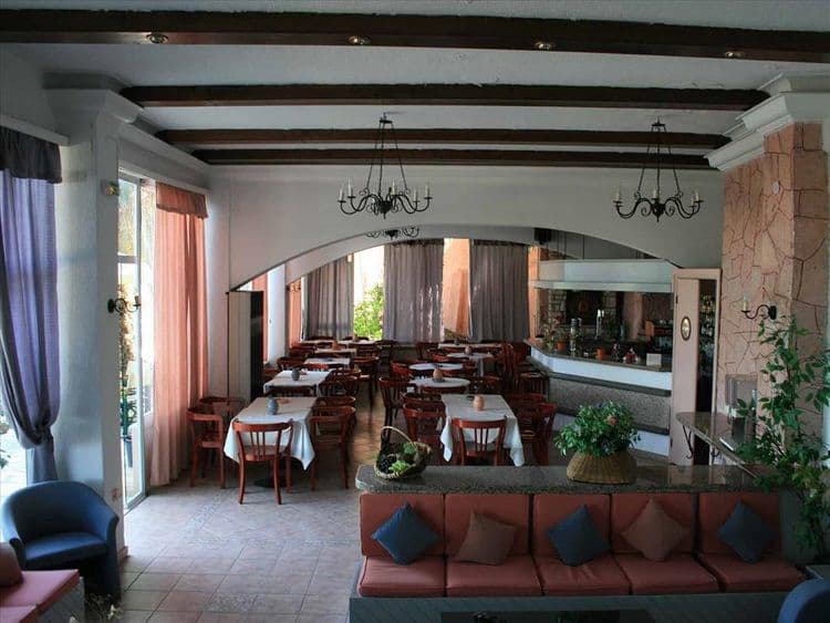 Aegli Hotel