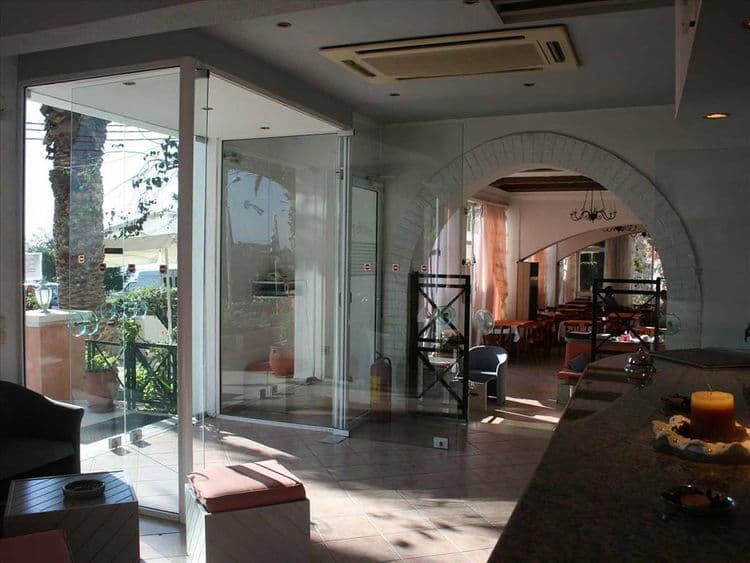 Aegli Hotel