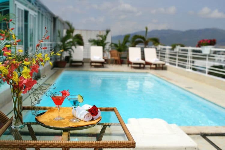 Sunny Hotel