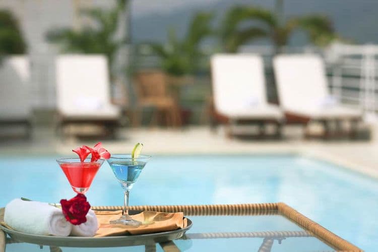 Sunny Hotel