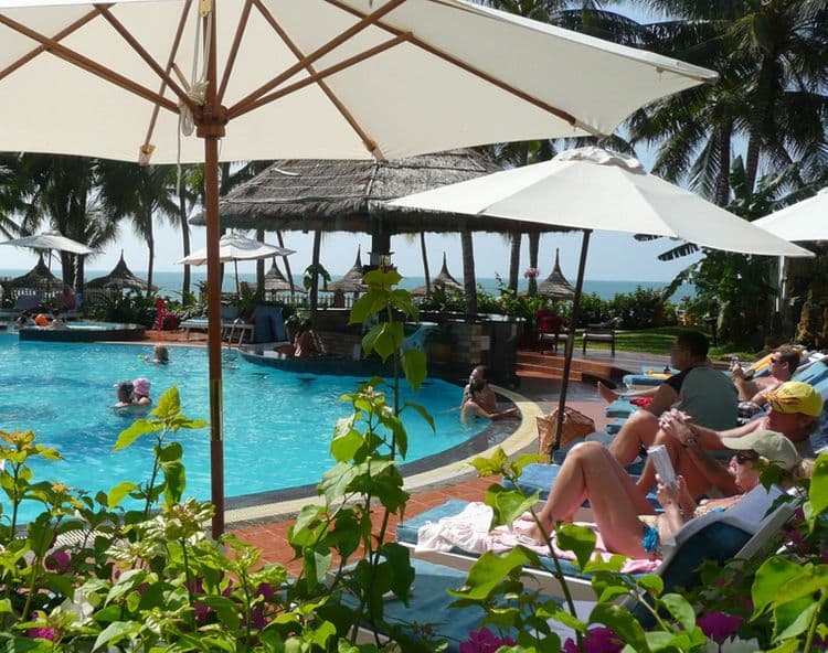 Canary Beach Resort