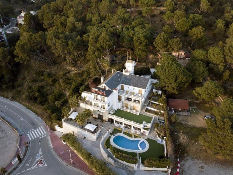 Bonsol Hotel