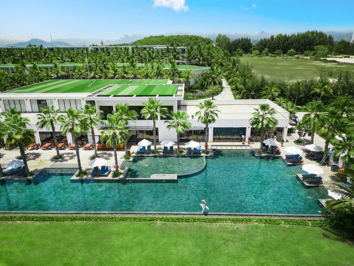 Selectum Noa Resort 5* - Cam Ranh