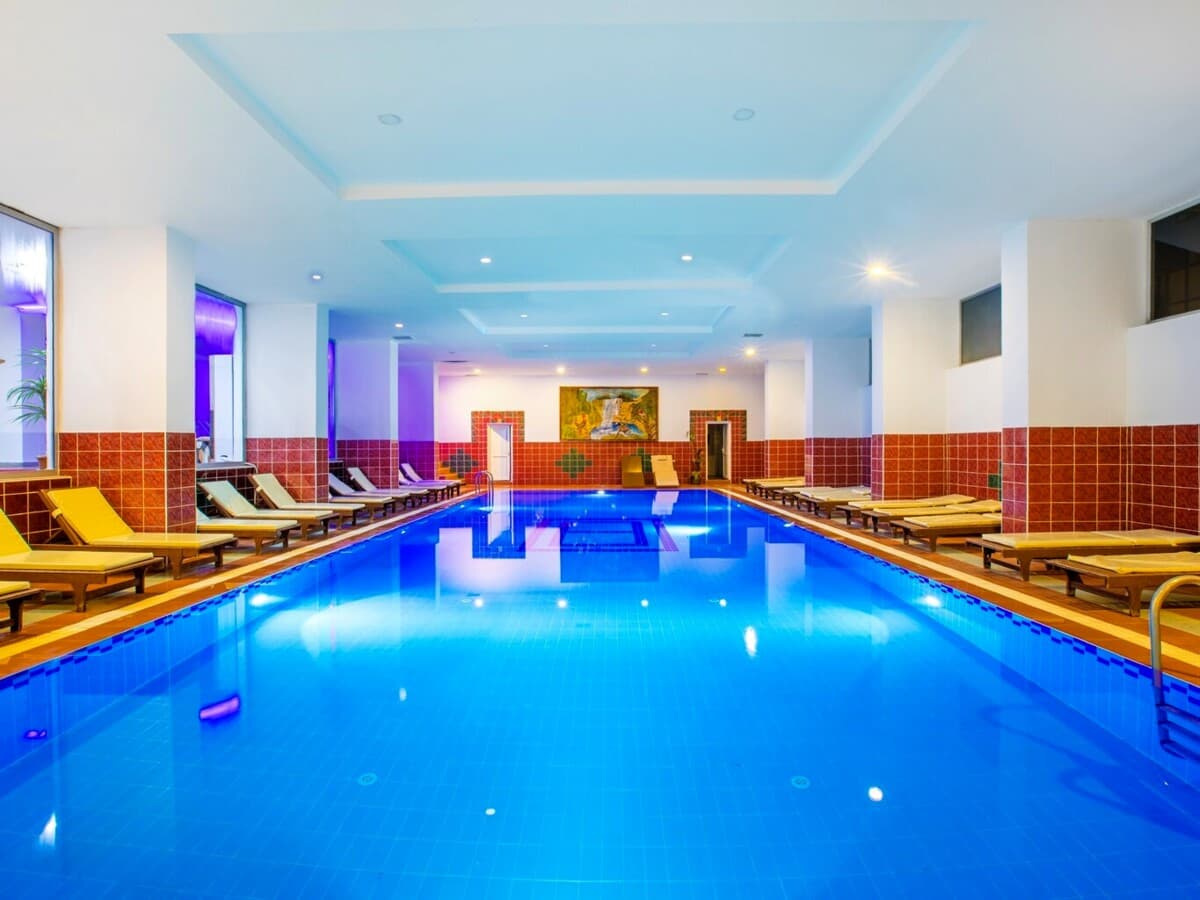 Meridia Beach Hotel