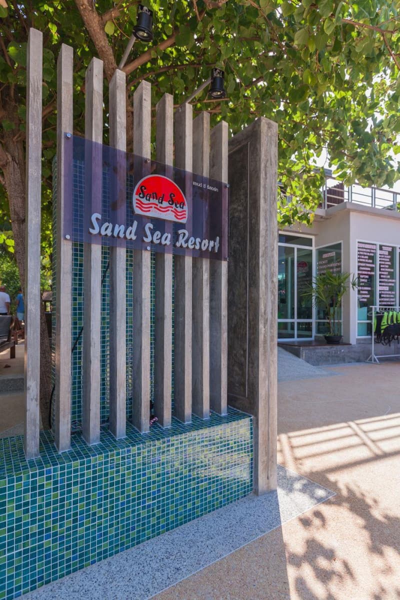 Sand Sea Resort